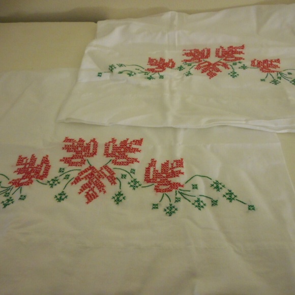 Vintage Bedding Red Floralmaple Leaf Cross Stitched Pillowcases